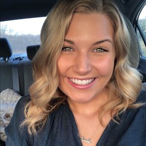 Meet your Posher, Sydney